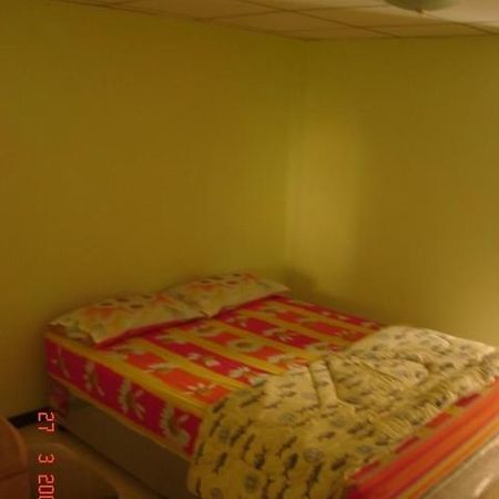 Kaset Guesthouse Bangkok Rom bilde